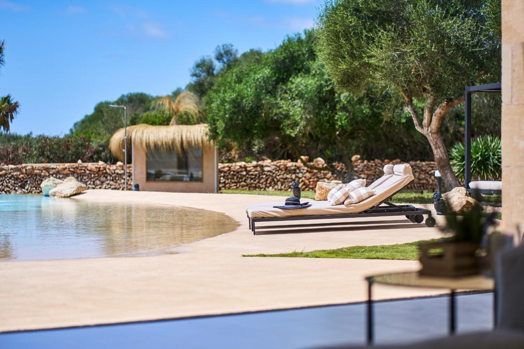 Villa Super Luxury Biggest Pool Mallorca's