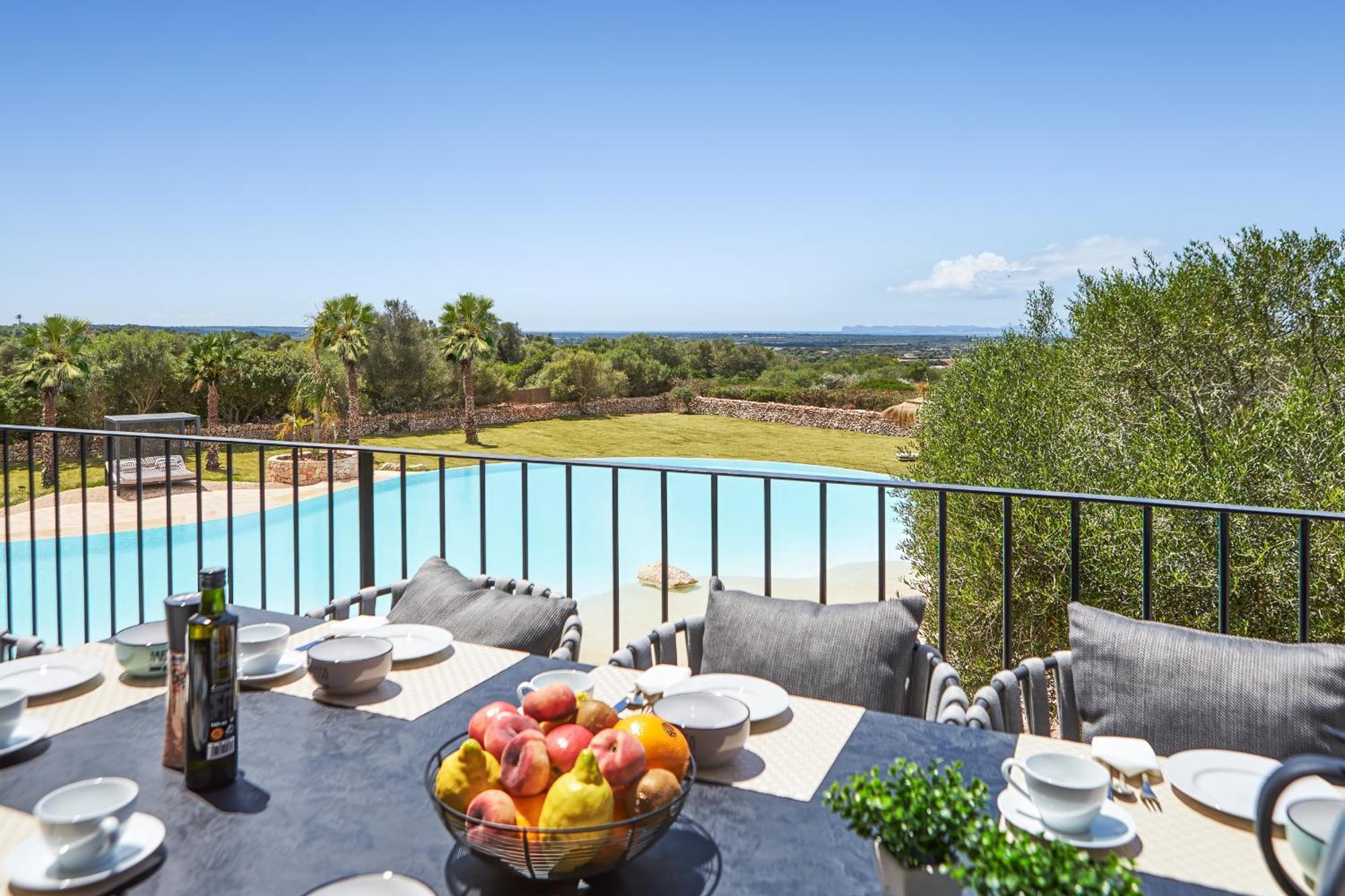 Super Luxury Biggest Pool Mallorca's Villa