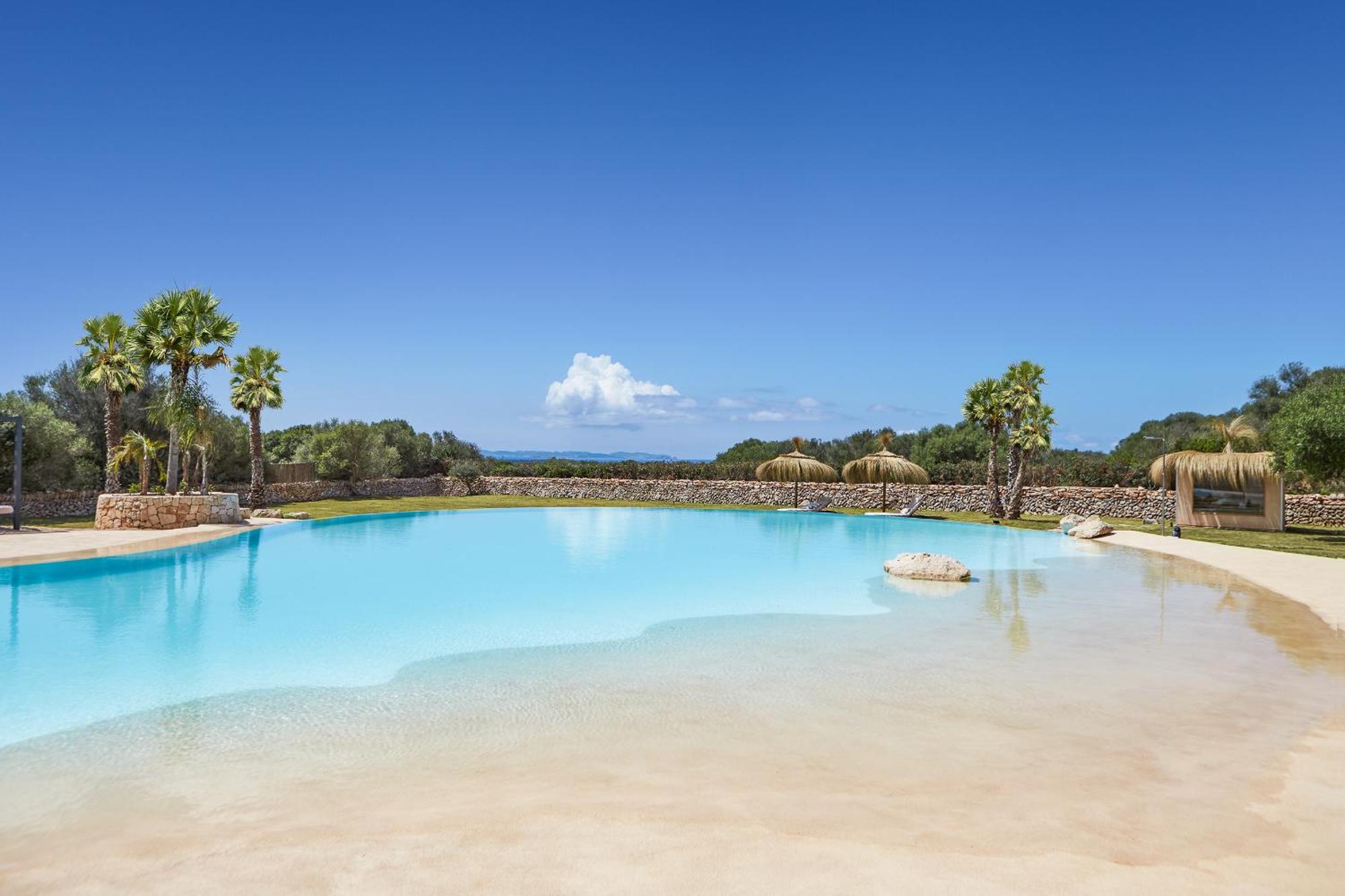 Villa Super Luxury Biggest Pool Mallorca's *