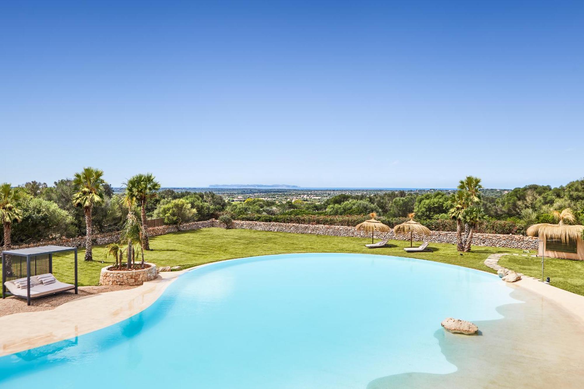 Super Luxury Biggest Pool Mallorca's Villa
