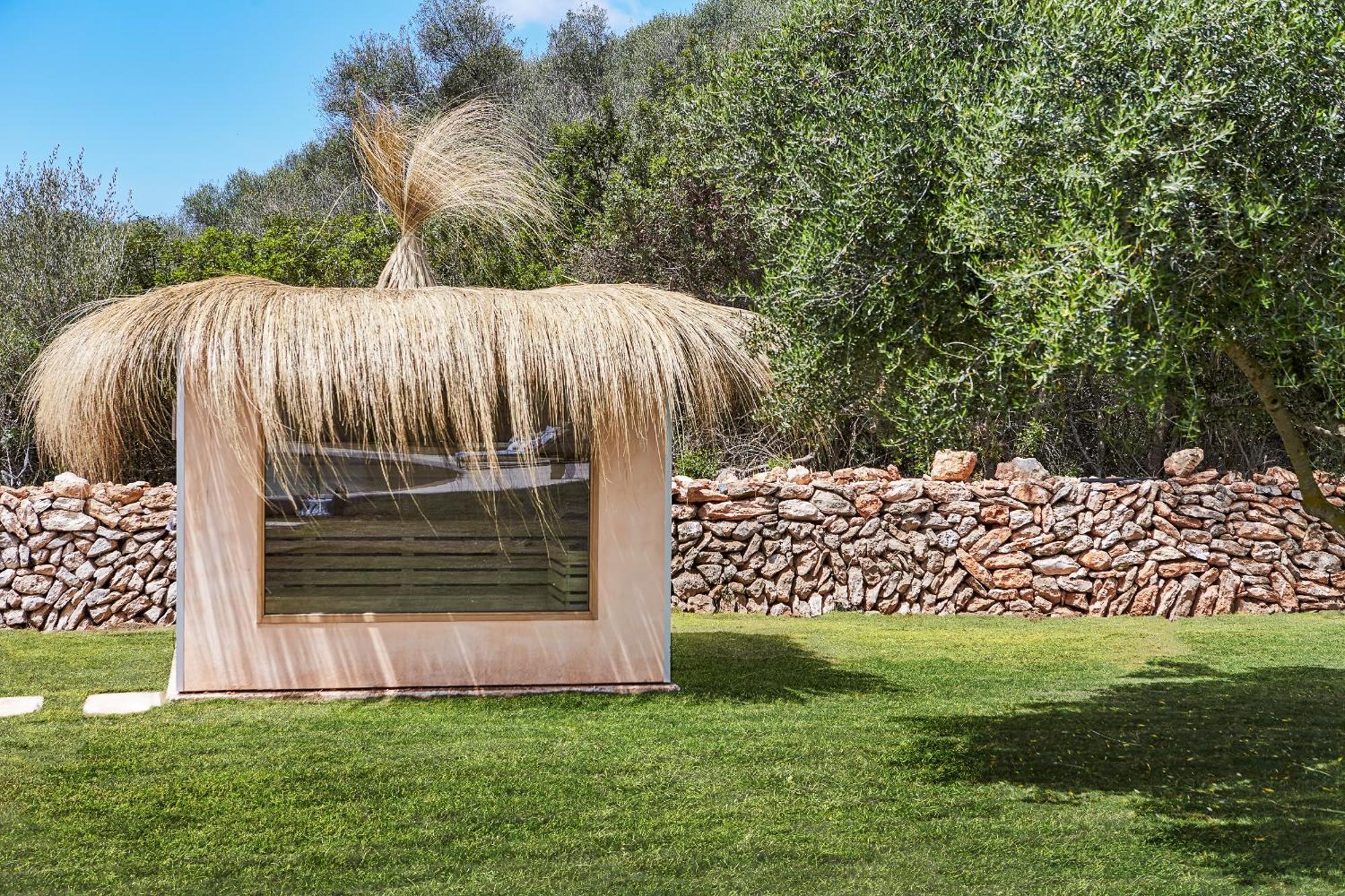 Super Luxury Biggest Pool Mallorca's Ses Salines (Mallorca)